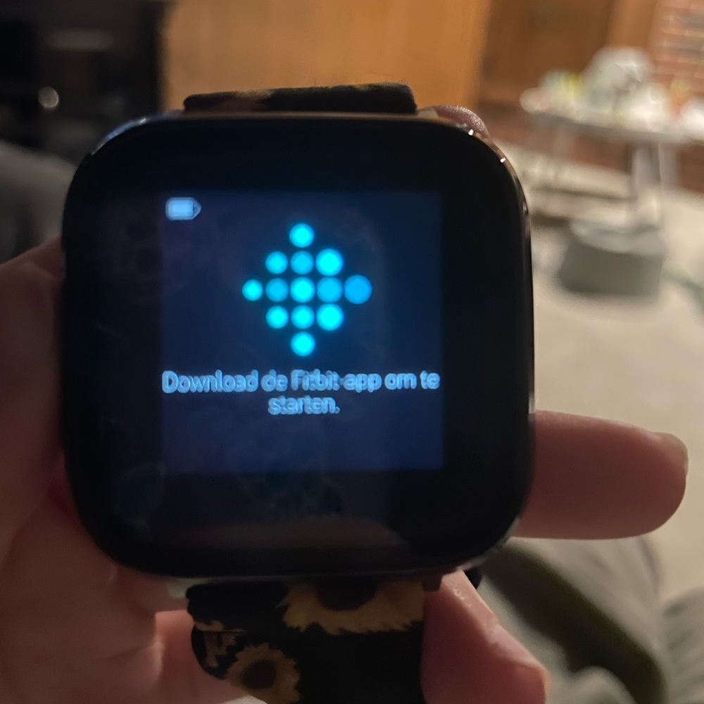 Fitbit versa lite. Had it for 2 years and barely ever wore it. Like new